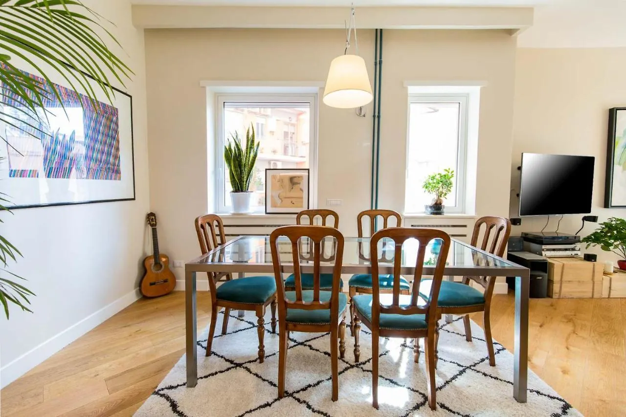 La Dolce Vita - Stylish Flat In Trastevere 100 Sqm Apartment Rome