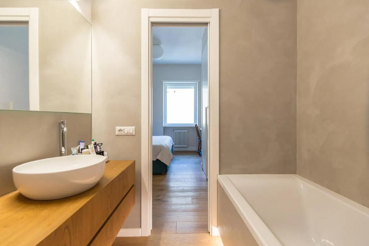 La Dolce Vita - Stylish Flat In Trastevere 100 Sqm Apartment Rome